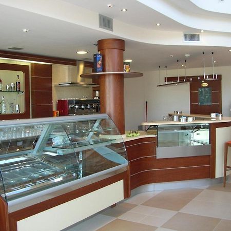 Hermes Hotel Policoro Ngoại thất bức ảnh