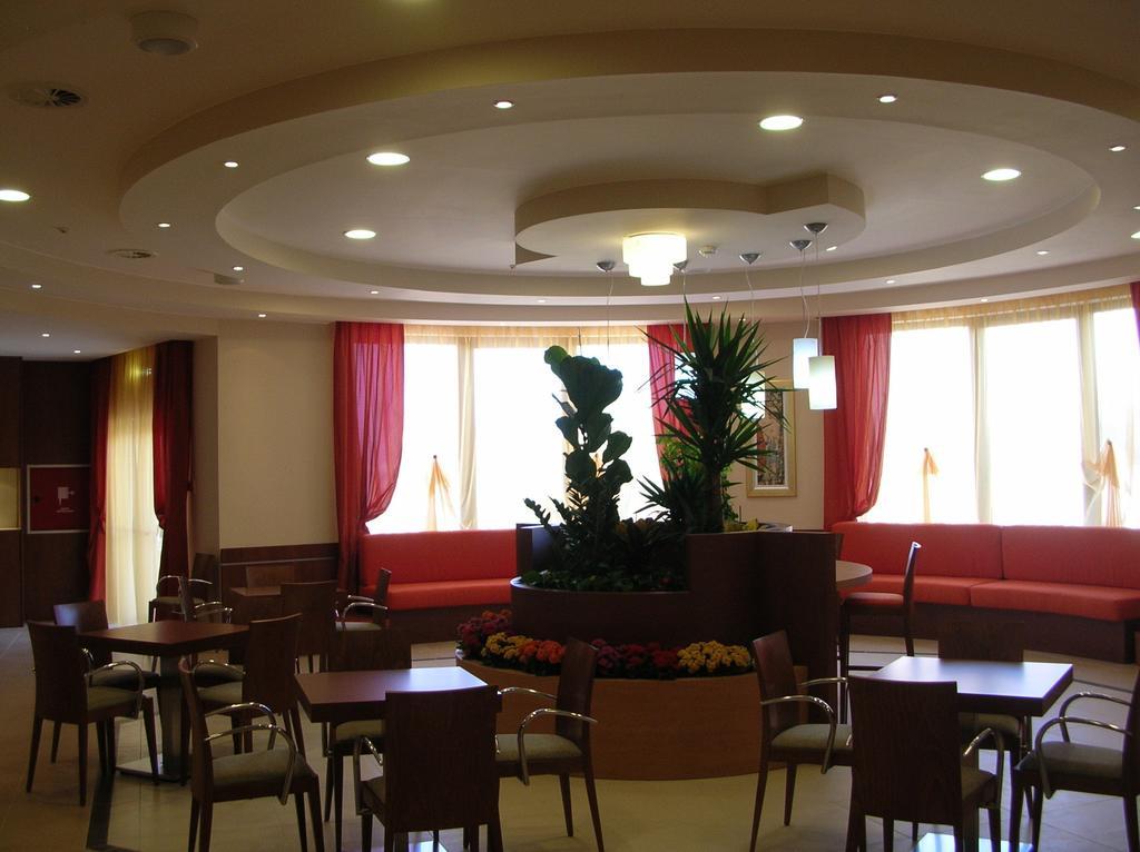 Hermes Hotel Policoro Ngoại thất bức ảnh