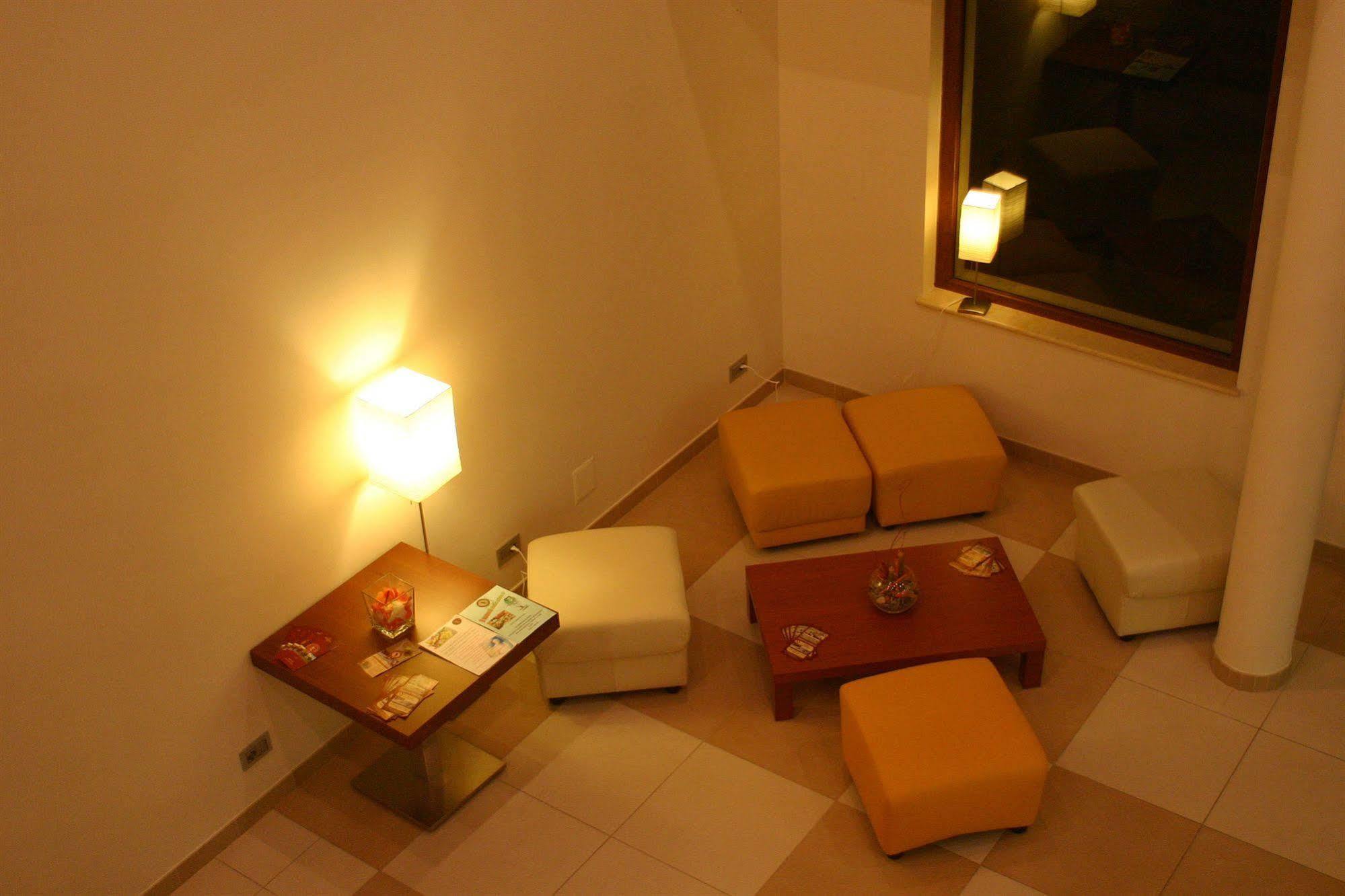 Hermes Hotel Policoro Ngoại thất bức ảnh